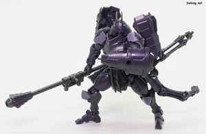 Hexa Gear Governor Para-pawn Enclosure - 지상에서의 액션 포즈 (1/3)