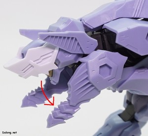 ヘキサギア マーナガルム - 口を開けることはできますが、変形ギミックの都合で下顎が左右に分かれています。
