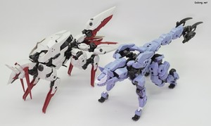 ヘキサギア マーナガルム - 同じく四足歩行のヘキサギア、ウィアードテイルズと一緒に。