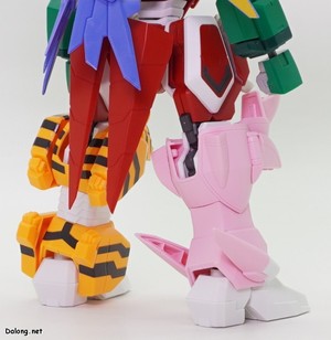 Kotobukiya Maximum Kizuna Kaiser - 부분 상세샷 (4/4)