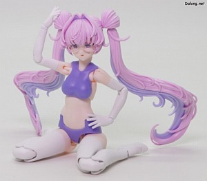 Kotobukiya Desire Maiden Medic - 소체 모드의 포즈들 (1/4)