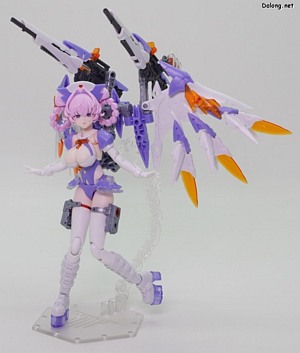 Kotobukiya Desire Maiden Medic - 라이플을 날개에 장착한 포즈 (1/3)
