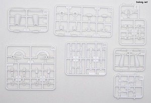 Kotobukiya Desire Maiden Medic - Runner (4/10)