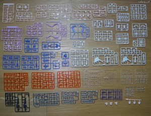 Kotobukiya Desire Maiden Medic - Runner