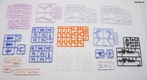 Kotobukiya Desire Maiden Medic - 이 킷에 새롭게 추가된 런너들