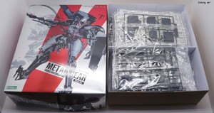 메탈기어 1/100 사헬란트로푸스 블랙버전 - Box Open