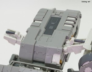 Metal Gear Rex [Metal Gear Solid 4 Ver.] - 부분 상세샷. 전체적으로 데미지를 입어서 다수의 장갑이 떨어져 나간 형상입니다. (9/10)