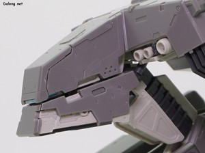 Metal Gear Rex [Metal Gear Solid 4 Ver.] - 부분 상세샷. 전체적으로 데미지를 입어서 다수의 장갑이 떨어져 나간 형상입니다. (10/10)