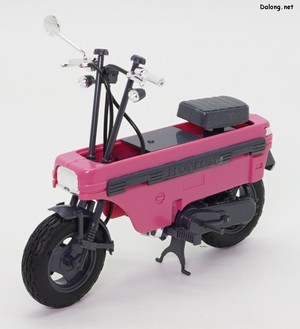 Sousaishojoteien Emma Koishikawa [Nocturne] with Honda AB12 Motocompo - 핑크색 바디의 혼다 AB12 모토콤포 (1/2)