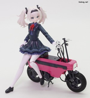 Sousaishojoteien Emma Koishikawa [Nocturne] with Honda AB12 Motocompo - 합동 포즈 2 (1/3)