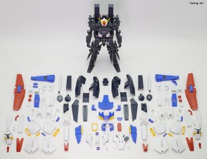 MG Full Armor ZZ Gundam - 강화형 ZZ 건담 Ver.Ka의 외부 장갑 탈거 (1/2)