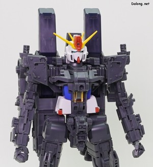 MG Full Armor ZZ Gundam - 내부 프레임 상세샷. 팔 부분 프레임이 FAZZ 형태로 변경되었습니다. (1/4)