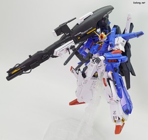 MG Full Armor ZZ Gundam - 스탠드에 올려본 미사일 해치 풀 오픈 포즈. 워낙 무겁고 크다보니 스탠드에 올리기엔 불안합니다. (2/4)