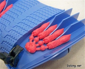 MG Dunbine - 오라 컨버터의 내부