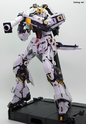 PG Unleashed Nu Gundam - 바주카 포즈 (2/4)
