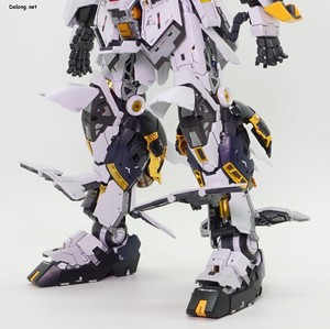 PG Unleashed Nu Gundam - 상/하체 해치 오픈 상세샷 (3/4)