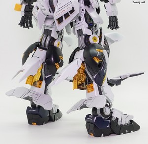 PG Unleashed Nu Gundam - 상/하체 해치 오픈 상세샷 (4/4)