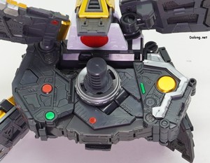 PG Unleashed Nu Gundam - 스커트 내부 및 하체 프레임 디테일 (2/2)