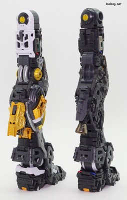 PG Unleashed Nu Gundam - 페이즈 2 & 1 프레임 비교샷 (2/2)