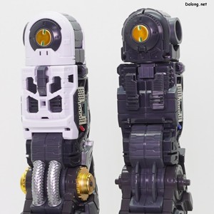 PG Unleashed Nu Gundam - 페이즈 2 & 1 프레임 상세 비교샷 (4/5)