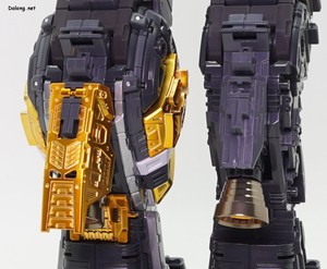 PG Unleashed Nu Gundam - 페이즈 2 & 1 프레임 상세 비교샷 (5/5)