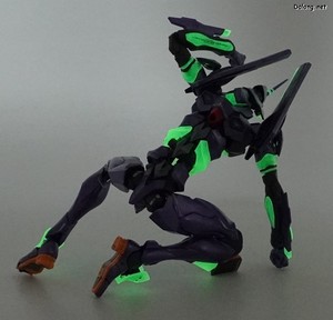 RG Evangelion Unit-01 [Night Combat Color] - Pose 2 - Rear (2/2)
