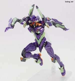 RG Evangelion Unit-01 [Night Combat Color] - Pose 3 - Front (1/2)