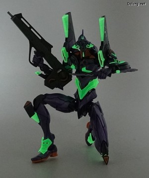 RG Evangelion Unit-01 [Night Combat Color] - Pose 5 - Front (2/2)