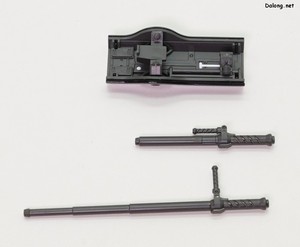 RG Ingram Plus - 전자기봉은 슬라이드식으로 돌출시킬 수 있으며, 실제로 적용할 때는 길이가 연장된 별도 파츠를 사용합니다. (2/2)