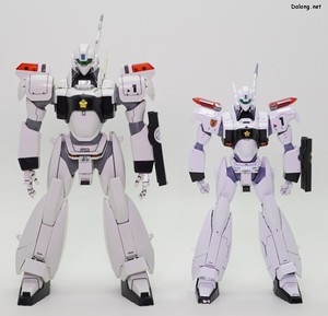 RG Ingram Plus - 2001년에 발매된 MG 잉그램 1호기와 함께. MG는 1/35 스케일로 나왔었습니다. (1/2)