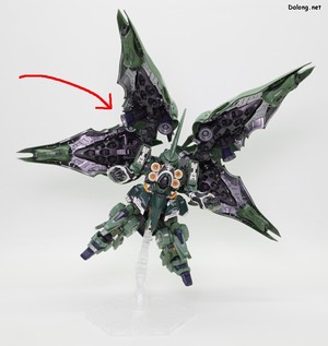 MGSD Kshatriya - The kit is so heavy that it tends to lean to one side no matter what stand you put it on.