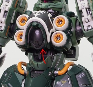 MGSD Kshatriya - Spreading the waist joint allows the upper body to move quite a bit forward and back. Pretty decent waist articu