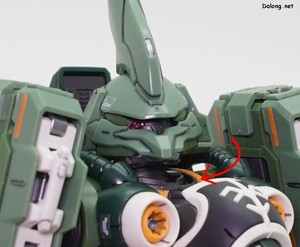 MGSD Kshatriya - Turning the neck causes the mono-eye to rotate in sync.