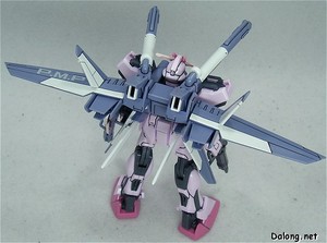 HG Strike Rouge + I.W.S.P. - 거대한 I.W.S.P. 날개폭이 상당히 큽니다.