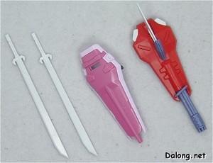 HG Strike Rouge + I.W.S.P. - 작은 스케일이라 그런지 무장류의 색분할은 부실합니다.