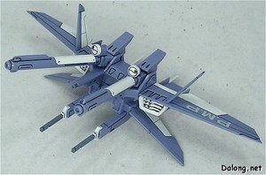 HG Strike Rouge + I.W.S.P. - I.W.S.P. 는 색분할이 잘되어 있으며, 날개부분은 모두 하얀색 스티커로 처리하게 되어 있습니다. 다행히도 스티커의 느낌이 무광틱하게 좋은 편이라, 부분도색은 pass.