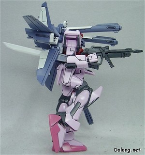 HG Strike Rouge + I.W.S.P. - 가동성은 당연히 기존 HG 스트라이크와 완전동일.