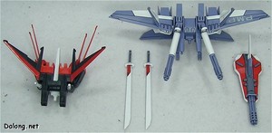 HG Strike Rouge + I.W.S.P. - 스트라이크 팩과 I.W.S.P. 팩의 볼륨이 꽤 차이납니다.