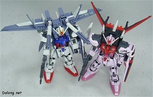 HG Strike Rouge + I.W.S.P. - 짜잔~ 둘이 무장팩을 바꿔치기한 모습입니다.