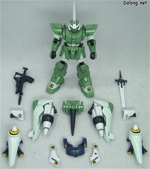 HG Ginn Type High-Maneuver (고기동형) - 기존의 모빌 진에 고기동용 파츠를 추가한 형태입니다. 단, 기존의 모빌진용 부품이 몇가지 빠져있어서 노멀한 모빌 진으로는 구성이 안됩니다.