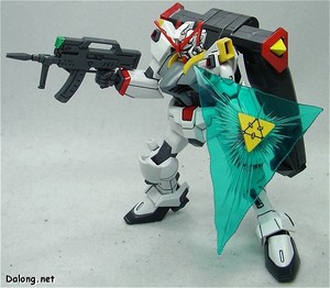 HG Hyperion Gundam - 액션 포즈