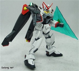 HG Hyperion Gundam - 목이 뻣뻣해서 저정도밖에 옆으로 돌아가지 않습니다.