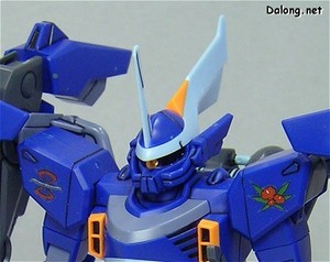 HG Cgue D.E.E.P. Arms - 더욱 샤프해진 머리, 그리고 양 어깨에 스티커가 추가되었습니다.